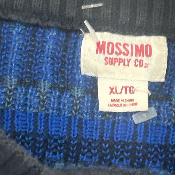 💗Mossimo Supply Co. Blue and Black Knit Sweater - Picture 2 of 3